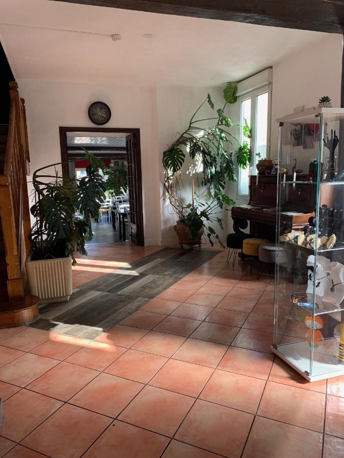 Hotel Restaurant De L'Union Mirambeau  Luaran gambar