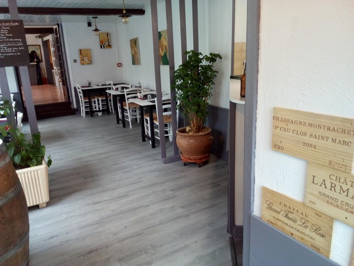 Hotel Restaurant De L'Union Mirambeau  Luaran gambar